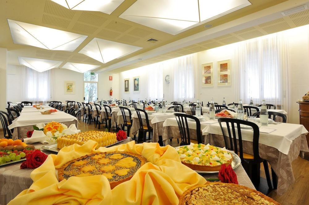Hotel Terme Monticelli Terme Eksteriør bilde